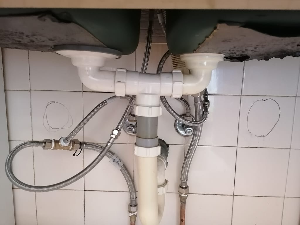 Mantenimiento Preventivo de Fontanería: Protege tu hogar y evita emergencias 2 Mantenimiento preventivo de fontanería