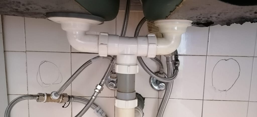 Fontanero en Cobeña : profesionales a tu alcance 1 fontanero en cobeña