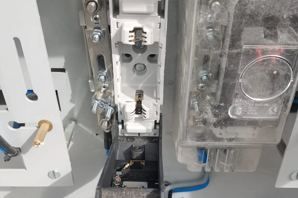 Instalación Cuadro de Obra Eléctrico 1 Cuadro de obra electrico Reparaciones del Hogar Brico Speed